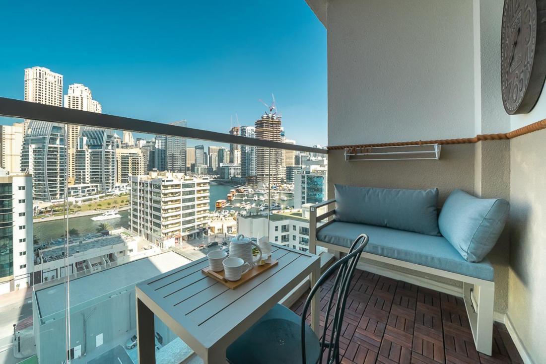 Higuests - Designer Studio In Dubai Marina With Amazing Views エクステリア 写真